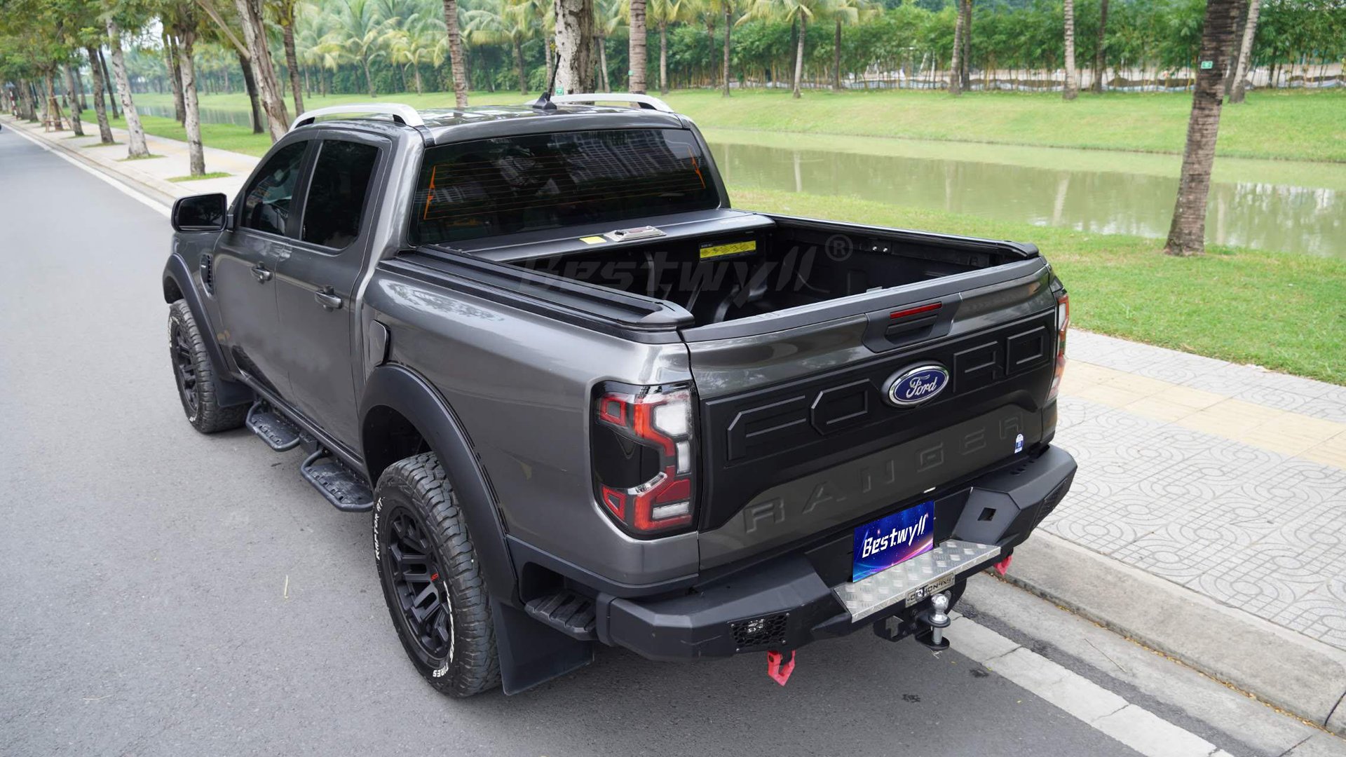 Manual Truck Bed Cover For Ford Ranger Xlt Nk81